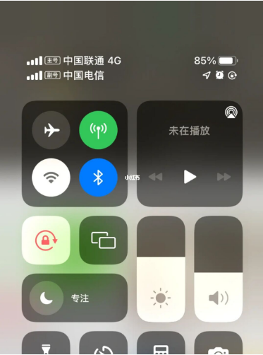 赤壁苹果手机维修分享iPhone双卡信号解决办法 