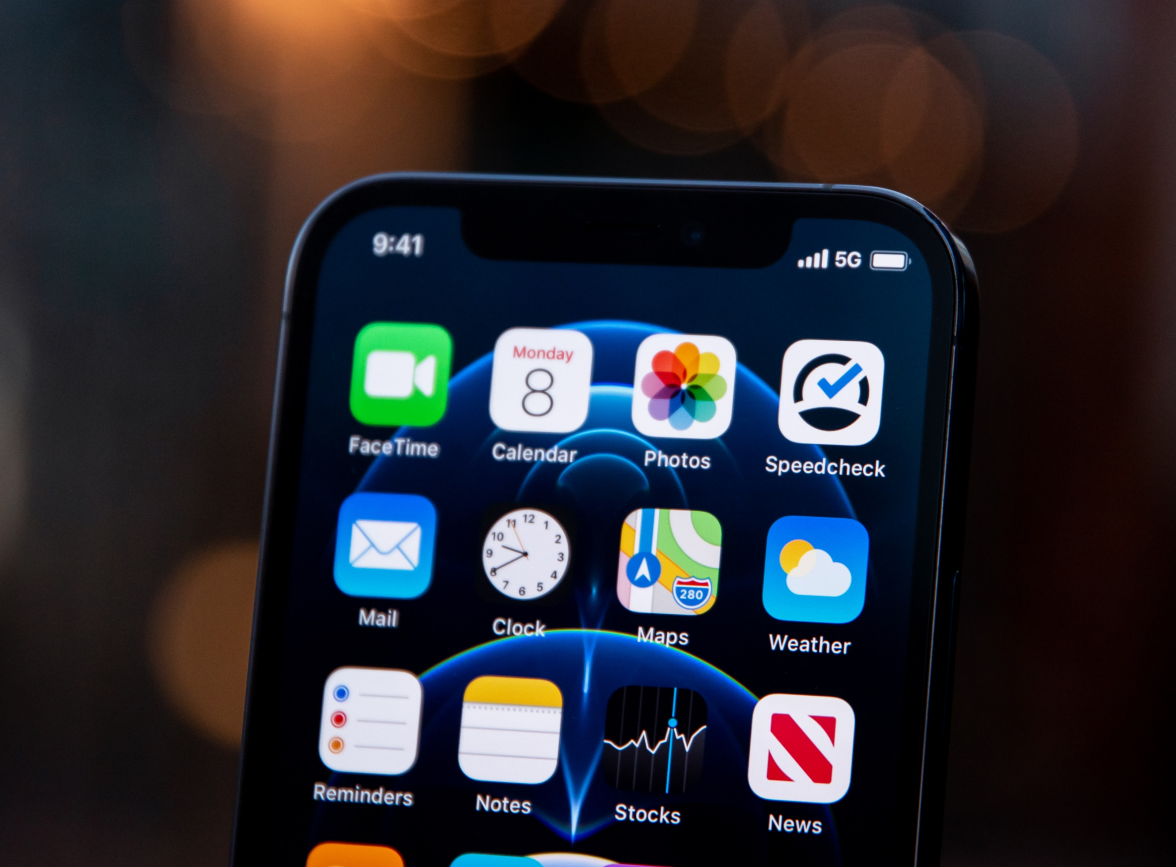 赤壁苹果手机维修分享为什么 iPhone 12 在冬季会自动关机 