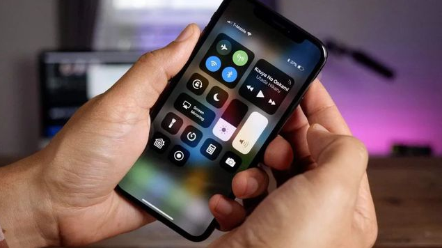 赤壁苹果手机维修分享iPhone 12信号差怎么办 